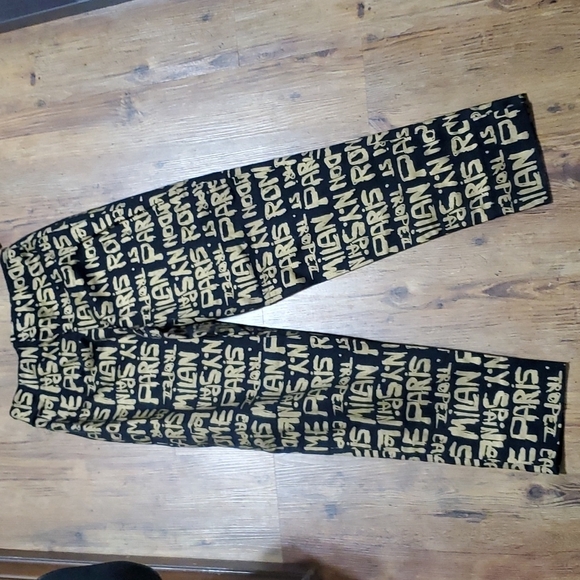 Eric casual gold black graffiti Paris pants new with tags - Picture 7 of 7